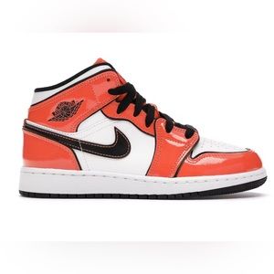 Jordan 1 Mid Turf Orange GS